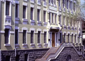 Дніпровський художній музей