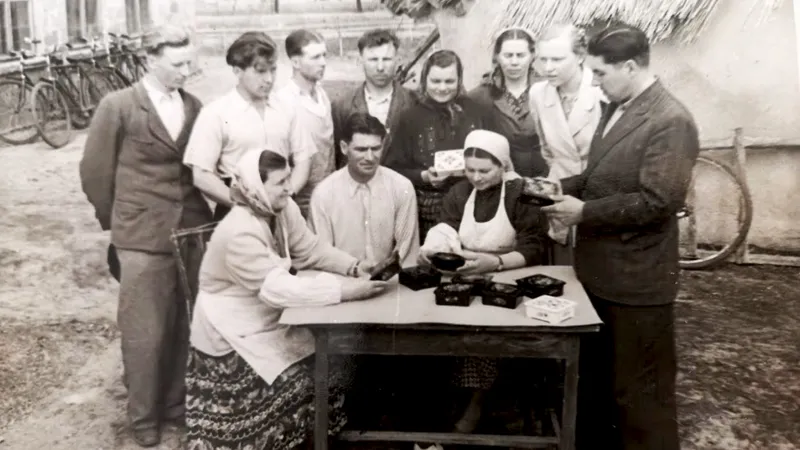 Артіль «Вільна селянка»