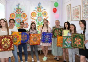 Петриківська дитяча художня школа ім. Т. Я. Пати